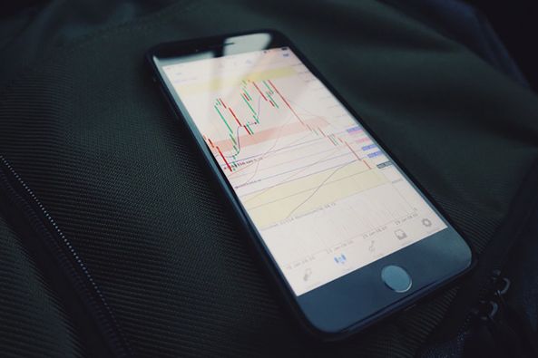 ATFX：美元指數(shù)低位暴漲，歐元及黃金受到壓制